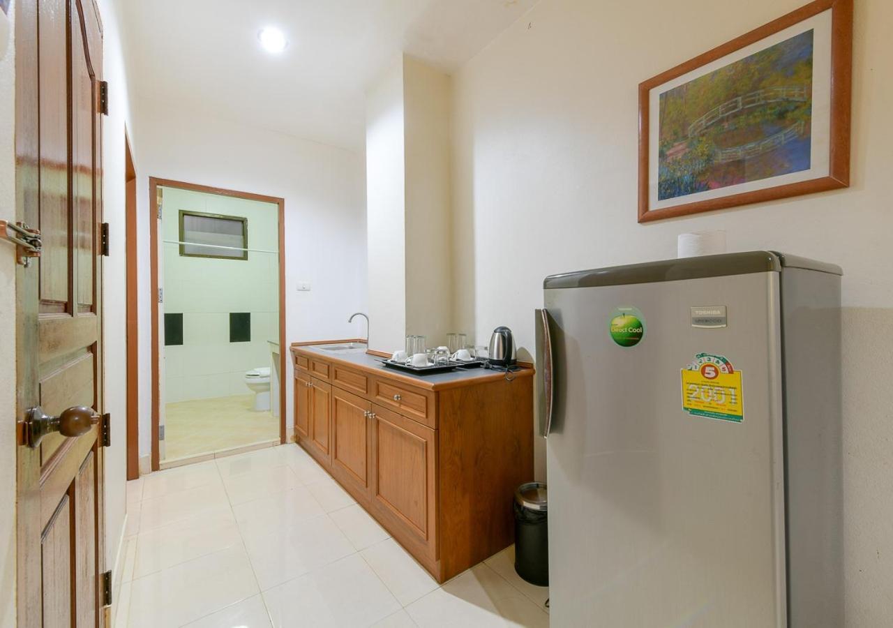 Sun & Beach Pattaya Exterior photo